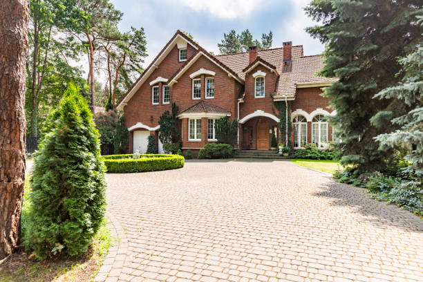 Best Driveway Paving Contractor  in Norco, LA